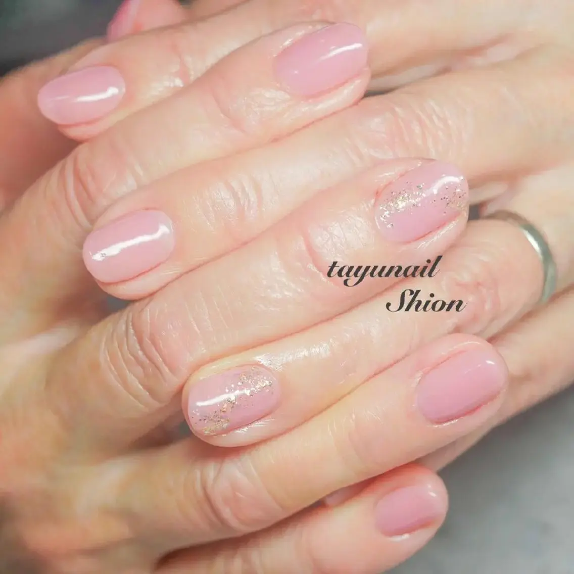 ネイル アートネイル ブルー ジェルネイル キラキラネイル パラジェル ネイルサロン 【たゆnail】のネイルデザイン