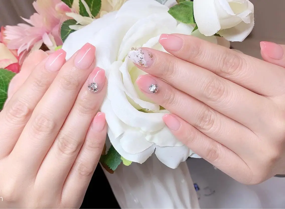 ネイル ジェルネイル グラデーション ハードジェル ロングネイル マグネットネイル Lilas Nailのネイルデザイン