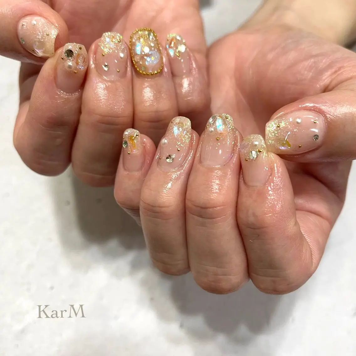 ネイル オーロラネイル チークネイル フットネイル フレンチネイル 氷ネイル・うるうるネイル ハンドネイル ogino karinのネイルデザイン