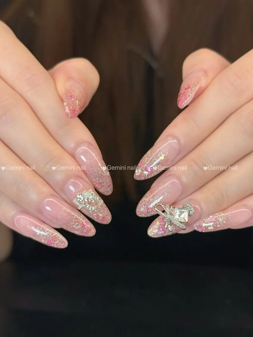 ネイル フラッシュネイル マグネットネイル ワンカラーネイル ネイルチップ Gemini nail.Yukiのネイルデザイン