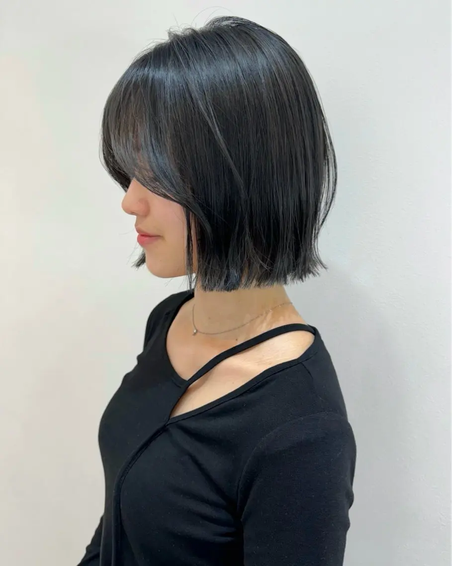 ショート カラー 切りっぱなしボブ ブリーチ ボブ カット ヘアカラー トリートメント 似合わせhair /モガミユナ🎀のヘアスタイル