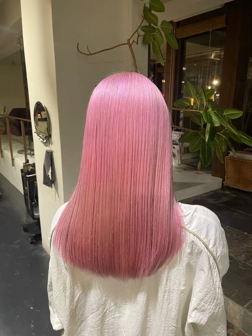 カット➕ハイブリーチ(オンカラー込)➕ベーストリートメント付き🎀♡7月限定クーポン‼️の写真