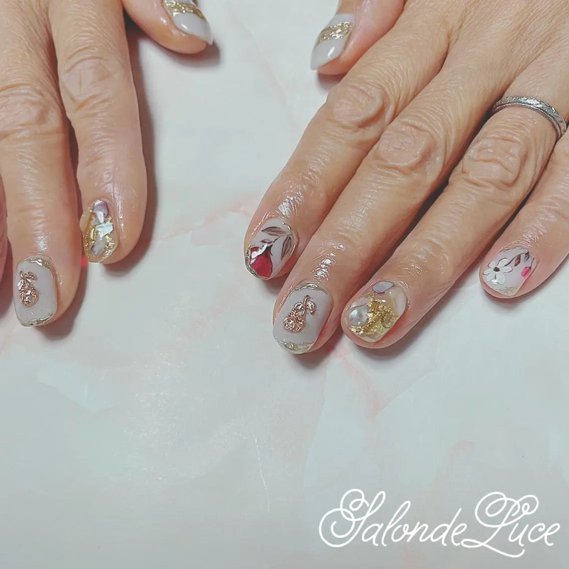 ネイル フラワーネイル Salon de Luceのネイルデザイン