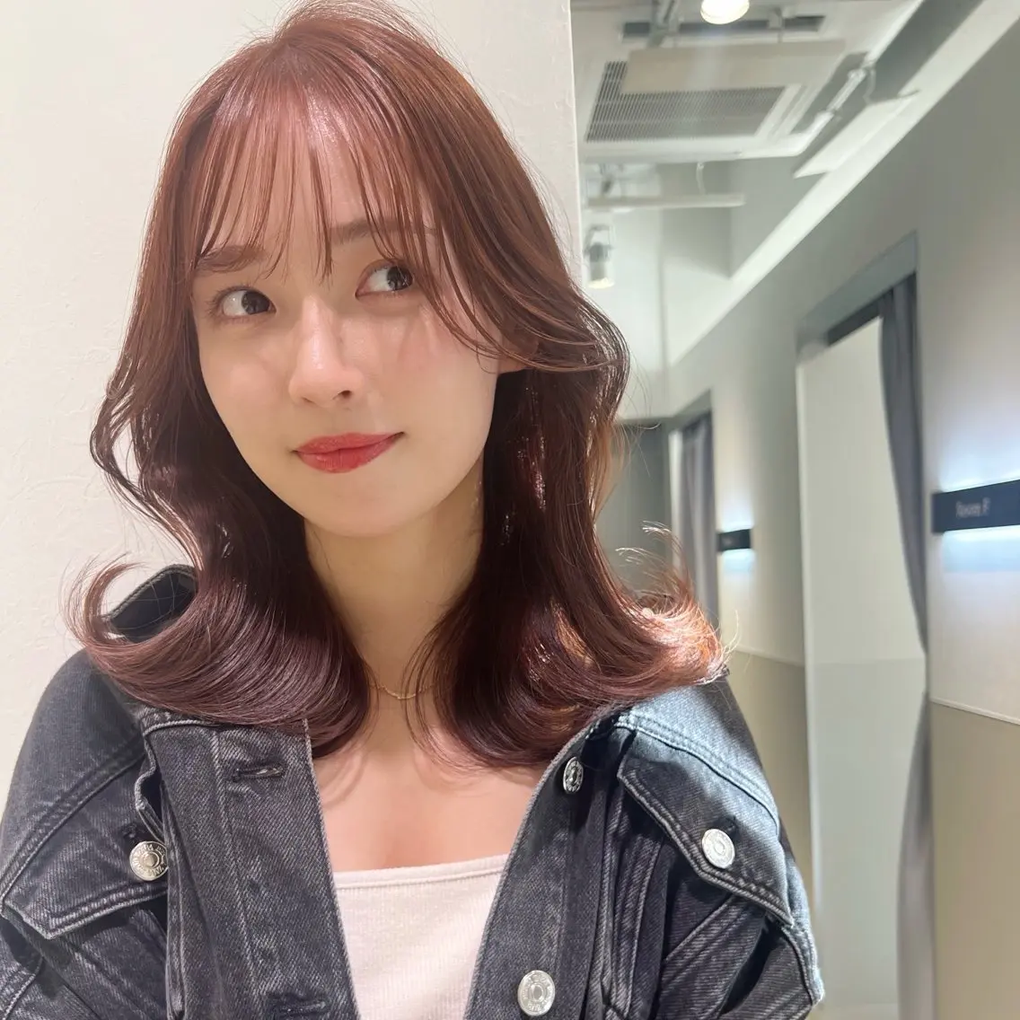 ミディアム くびれヘア 韓国モテhair🍑 momoのヘアスタイル