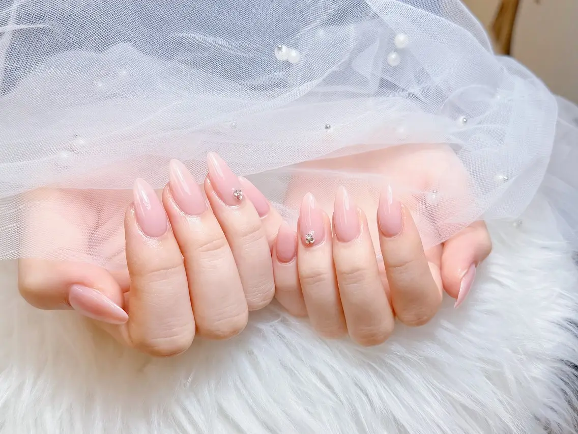 ネイル チークネイル 長さ出し フットネイル 韓国ネイル マグネットネイル ハンドネイル ハンドケア AN NAIL 高田馬場_HOAのネイルデザイン