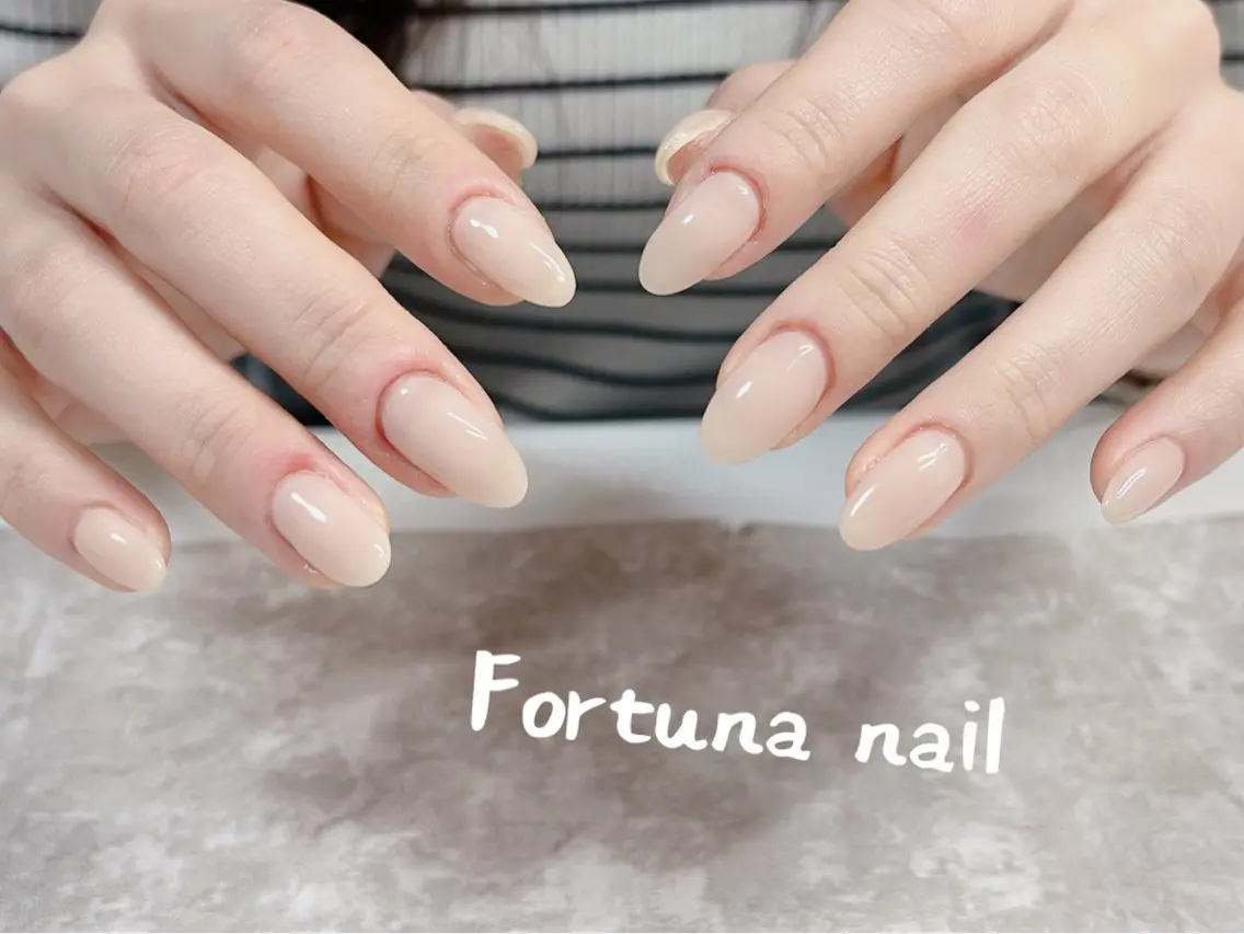 ネイル Nail •Head スパFortunaのネイルデザイン