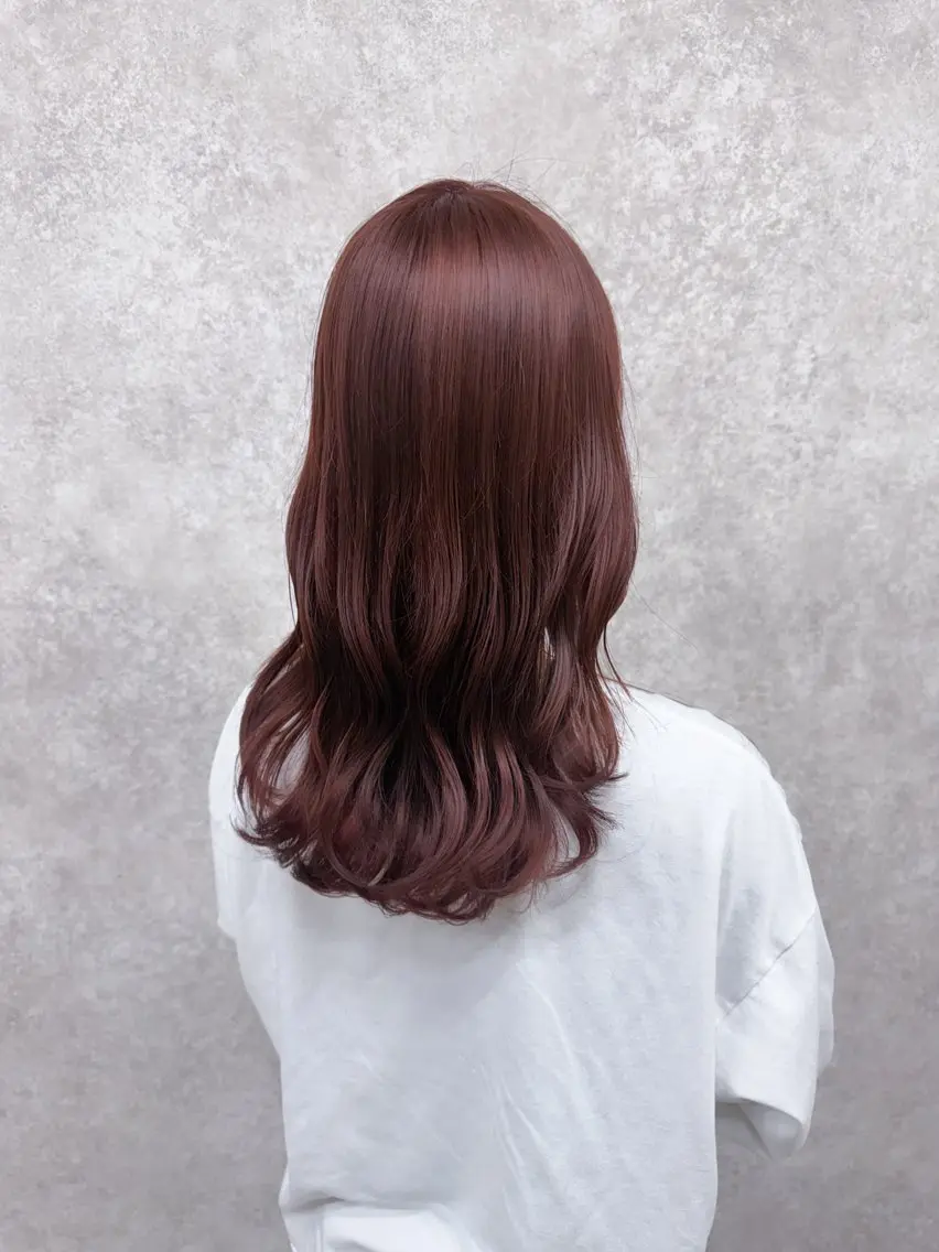 セミロング カラー オレンジ ピンクカラー ヘアカラー トリートメント イワタ マハ/ minim hairのヘアスタイル