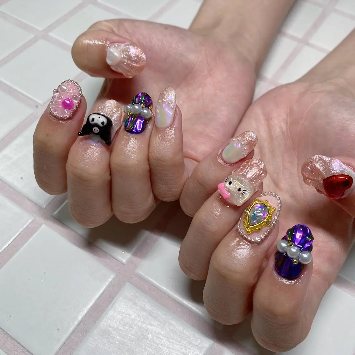 ネイル アートネイル オーロラネイル フレンチネイル 氷ネイル・うるうるネイル マグネットネイル ハンドネイル Nail by Licorneのネイルデザイン