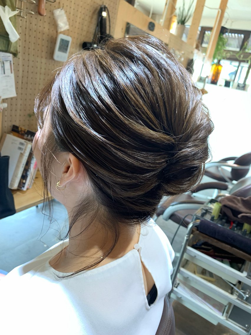 ヘアアレンジ uradana✂︎ nanaのヘアスタイル