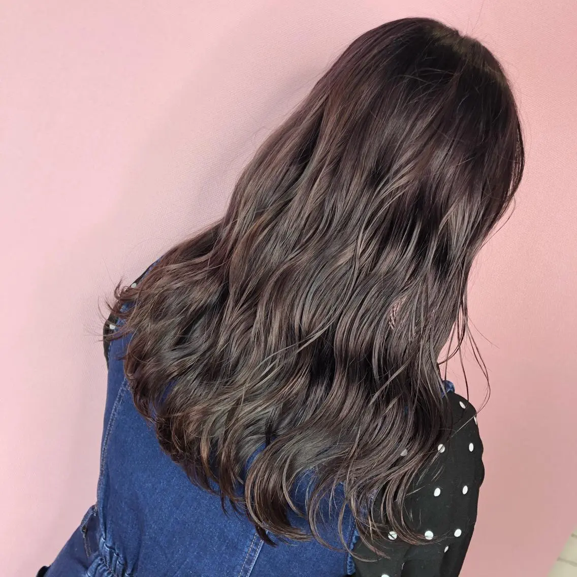 ロング カラー 松永 果菜のヘアスタイル
