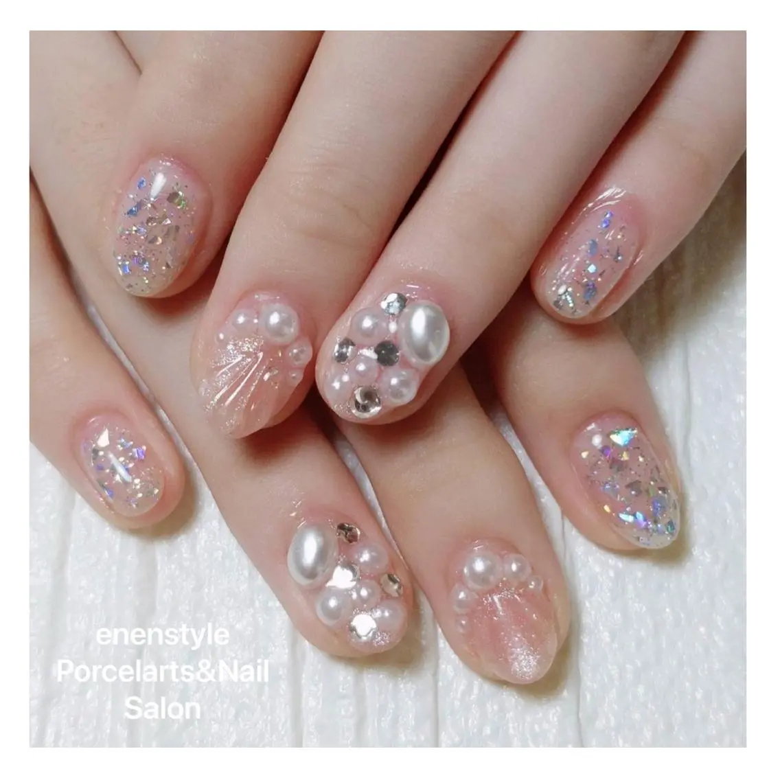 ミディアム ネイル ハンドネイル 🐾enen style 🐾のネイルデザイン