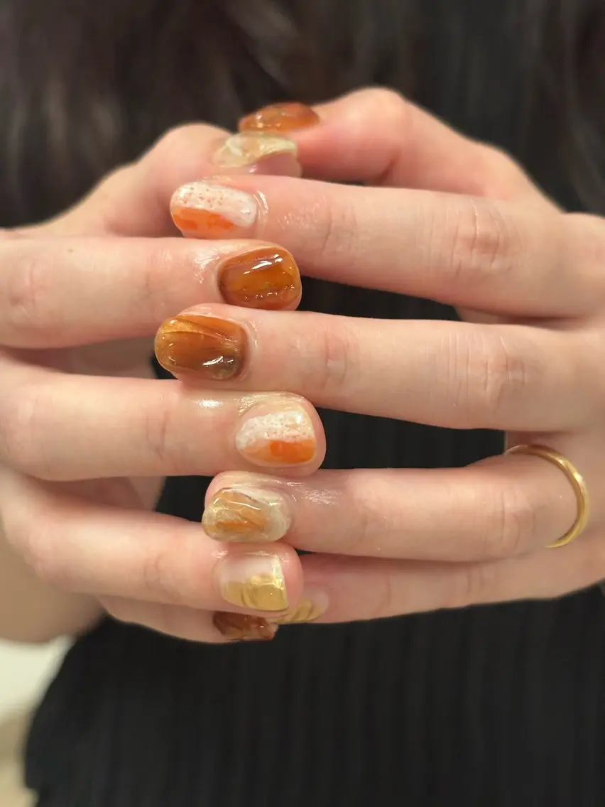 ネイル ニュアンスネイル オレンジ ハンドネイル Noël新宿南口 arisaのネイルデザイン