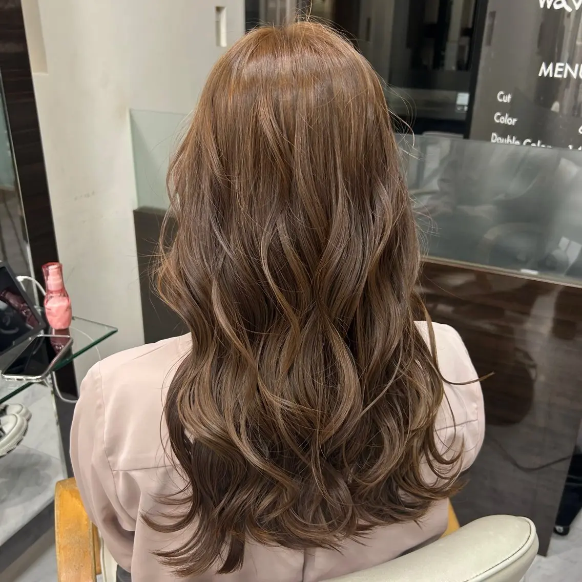 ロング カラー 🫧💞ハイトーン 瀧田 菜々花🦄🫧のヘアスタイル