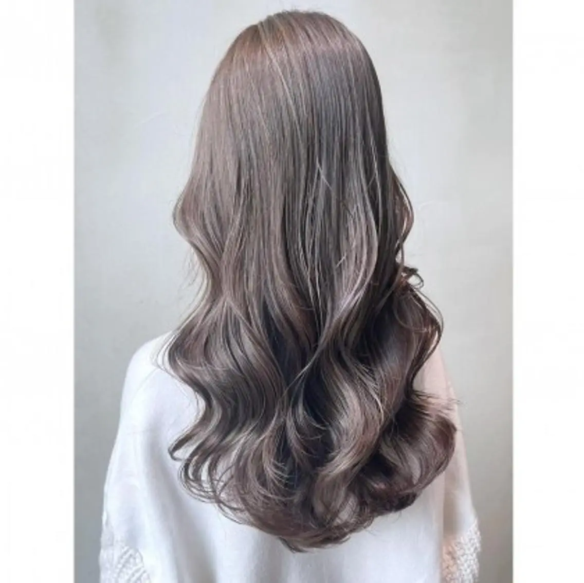 セミロング ヘアアレンジ カラー グレージュ ITbyALBUM 下北沢店のヘアスタイル