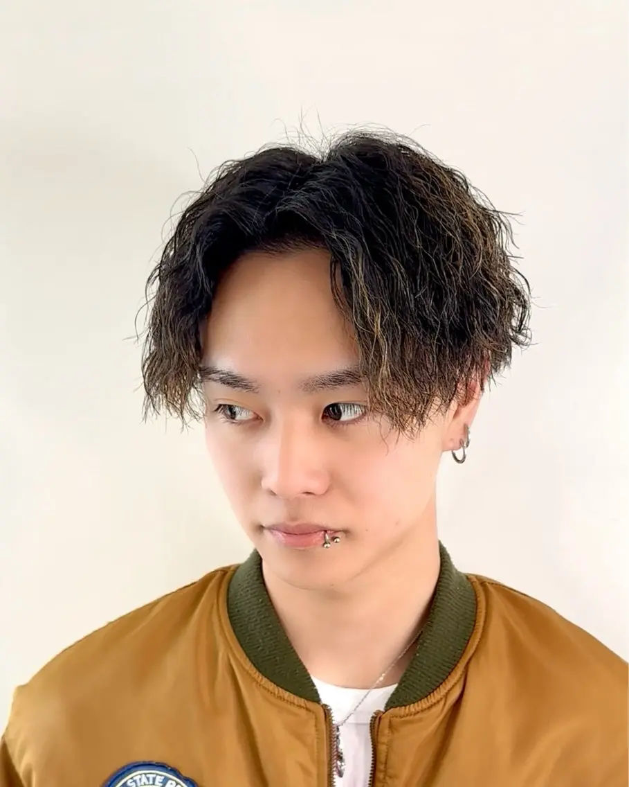 パーマ メンズ センターパート メンズパーマ カット パーマ ヘッドスパ ☆★メンズ特化★☆ 川地由麿のヘアスタイル