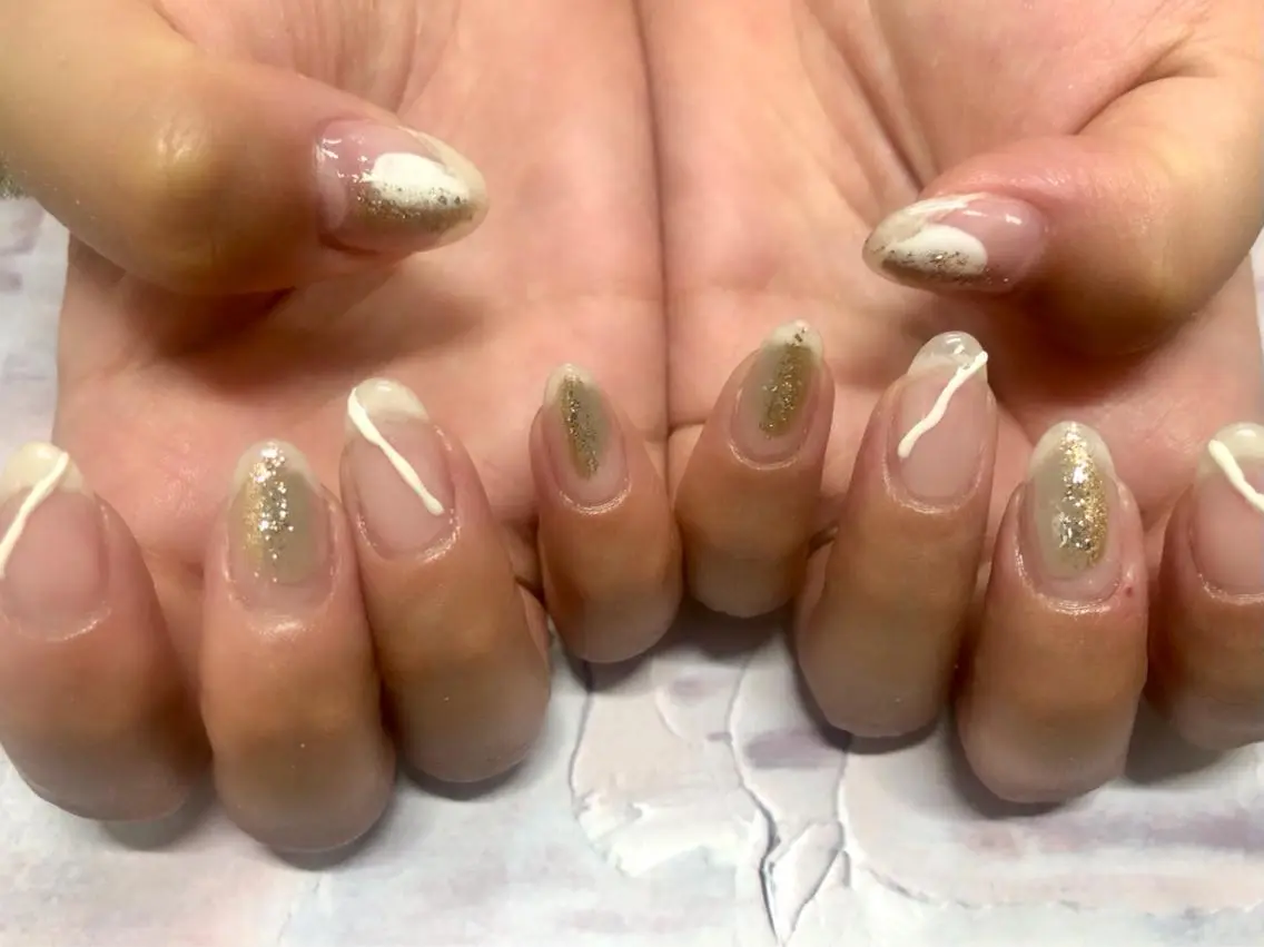ネイル ハンドネイル mogunail &blowのネイルデザイン