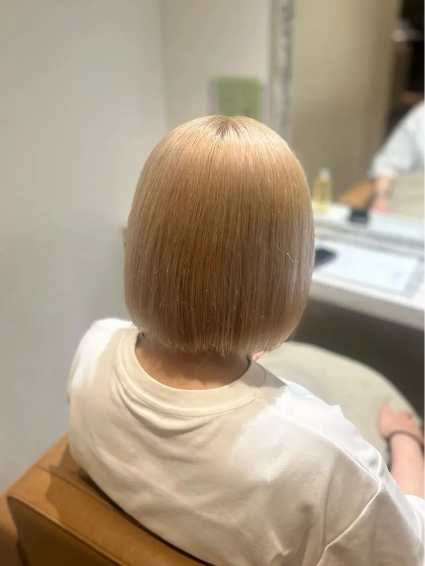 カラー ブリーチ かとう はるかのヘアスタイル