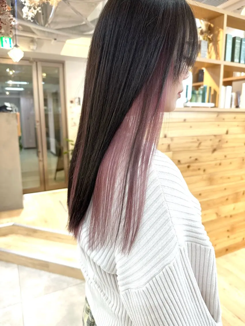 ロング カラー インナーカラー ピンクカラー ピンクパープル パープルカラー ヘアカラー トリートメント 木下大地 HAIR Oneのヘアスタイル