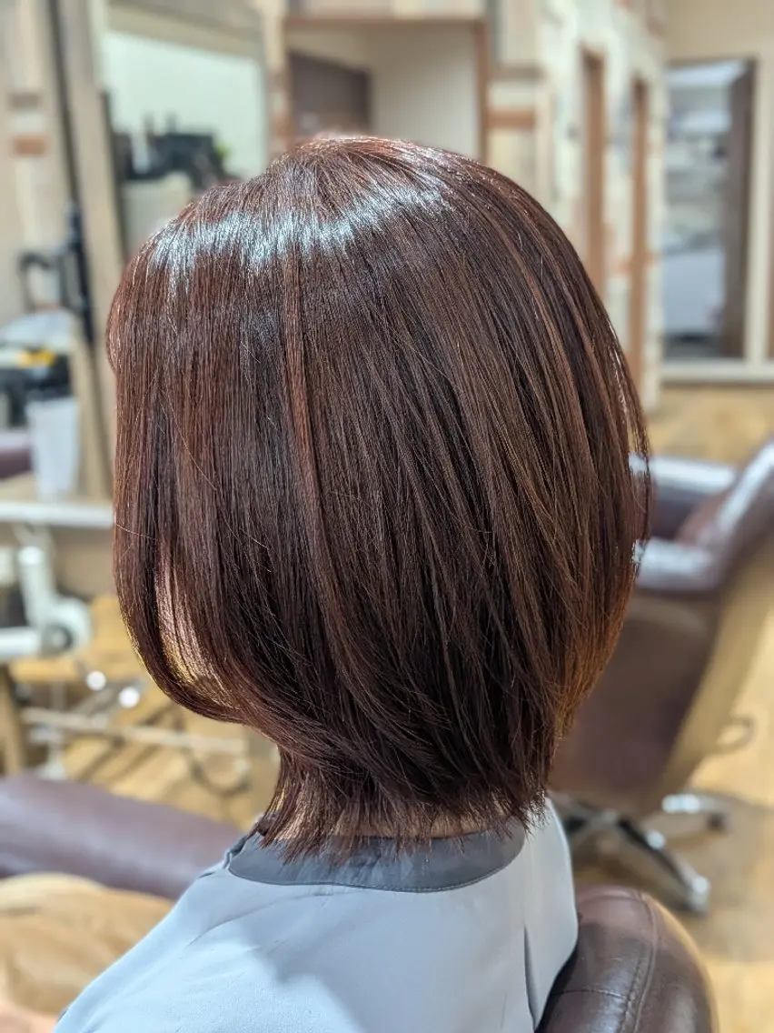 カラー ショート 赤木 優のヘアスタイル