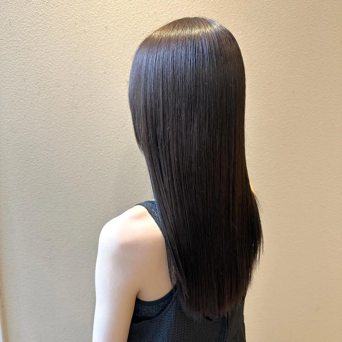 ロング カラー トレンド/顔まわり/ レイヤー/髪質改善のヘアスタイル