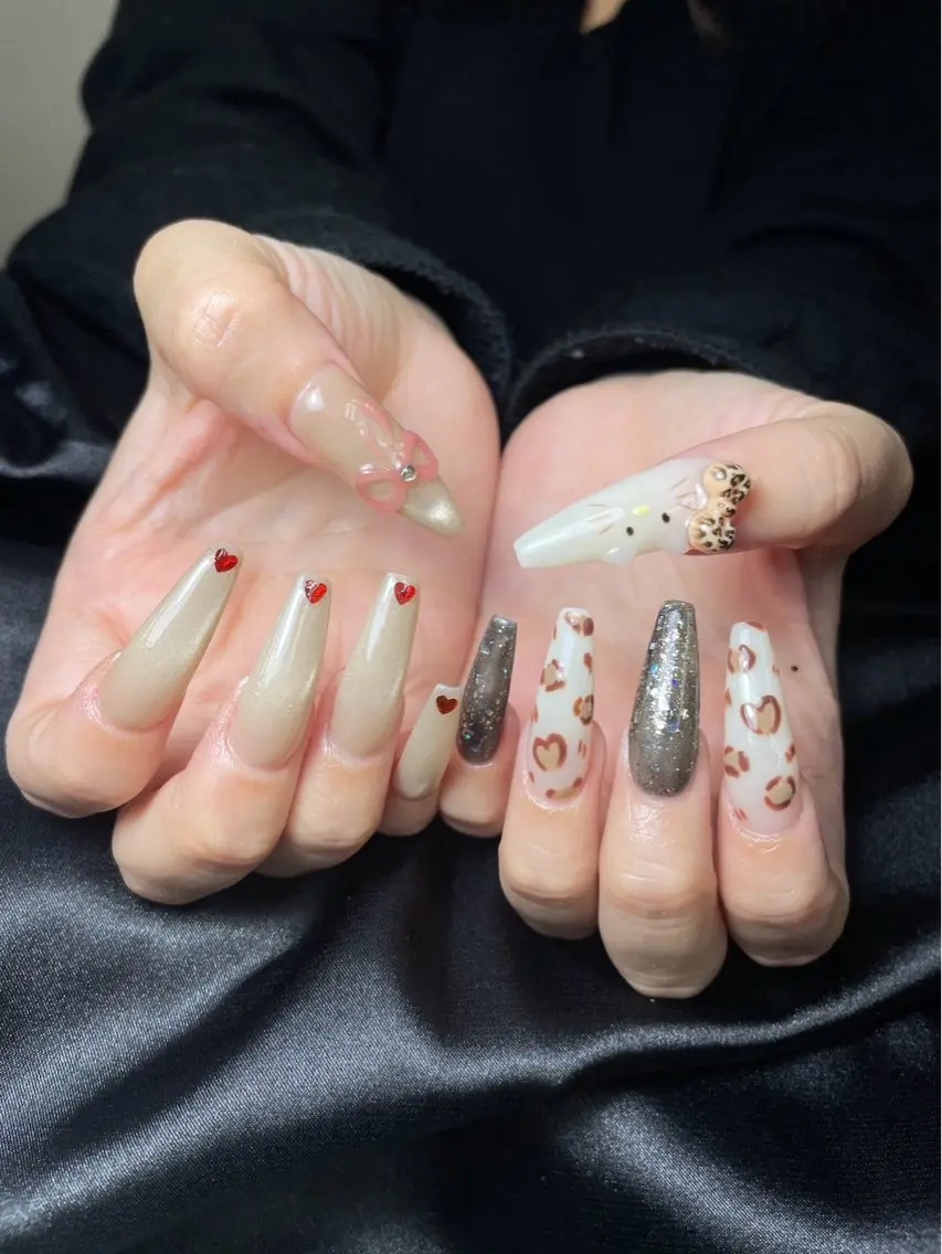 ネイル チークネイル 桜ネイル 長さ出し フットネイル ジェルネイル ハンドネイル XIINH NAIL SALONのネイルデザイン