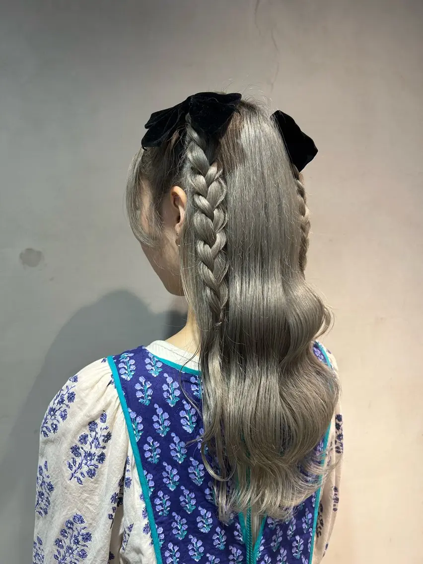 ロング 🧸🍯ダブルカラー モデルmio🍯🧸のヘアスタイル