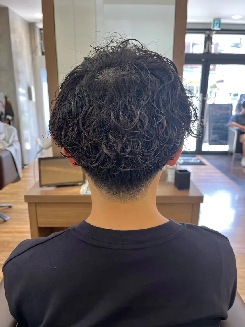 メンズ カット パーマ 鬼松沙弥 ❤︎メンズパーマのヘアスタイル