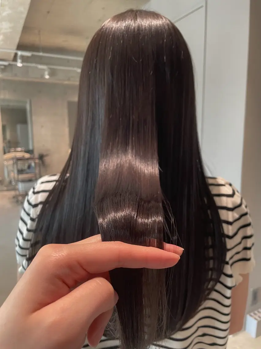 ロング カラー グレージュ 艶髪🌿🫧 yukakoのヘアスタイル