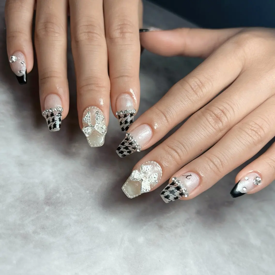 ネイル ハンドネイル Dia Nail AKIのネイルデザイン