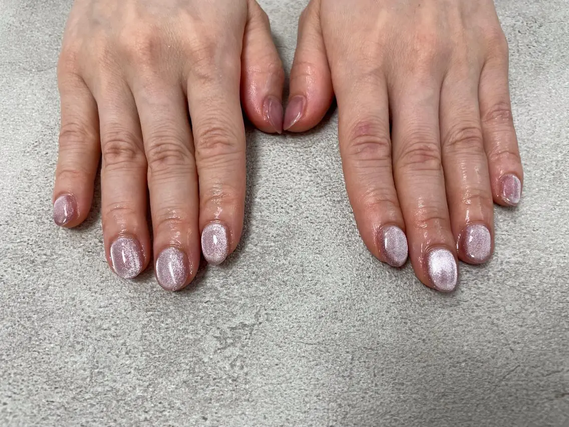 ネイル マグネットネイル ピンク ハンドネイル mogunail &blowのネイルデザイン