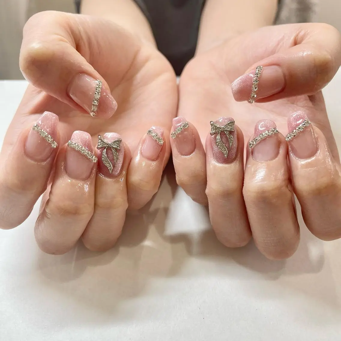 ネイル フレンチネイル マグネットネイル マグネットフレンチ 🎀AYAKO 🎀中韓ネイルのネイルデザイン