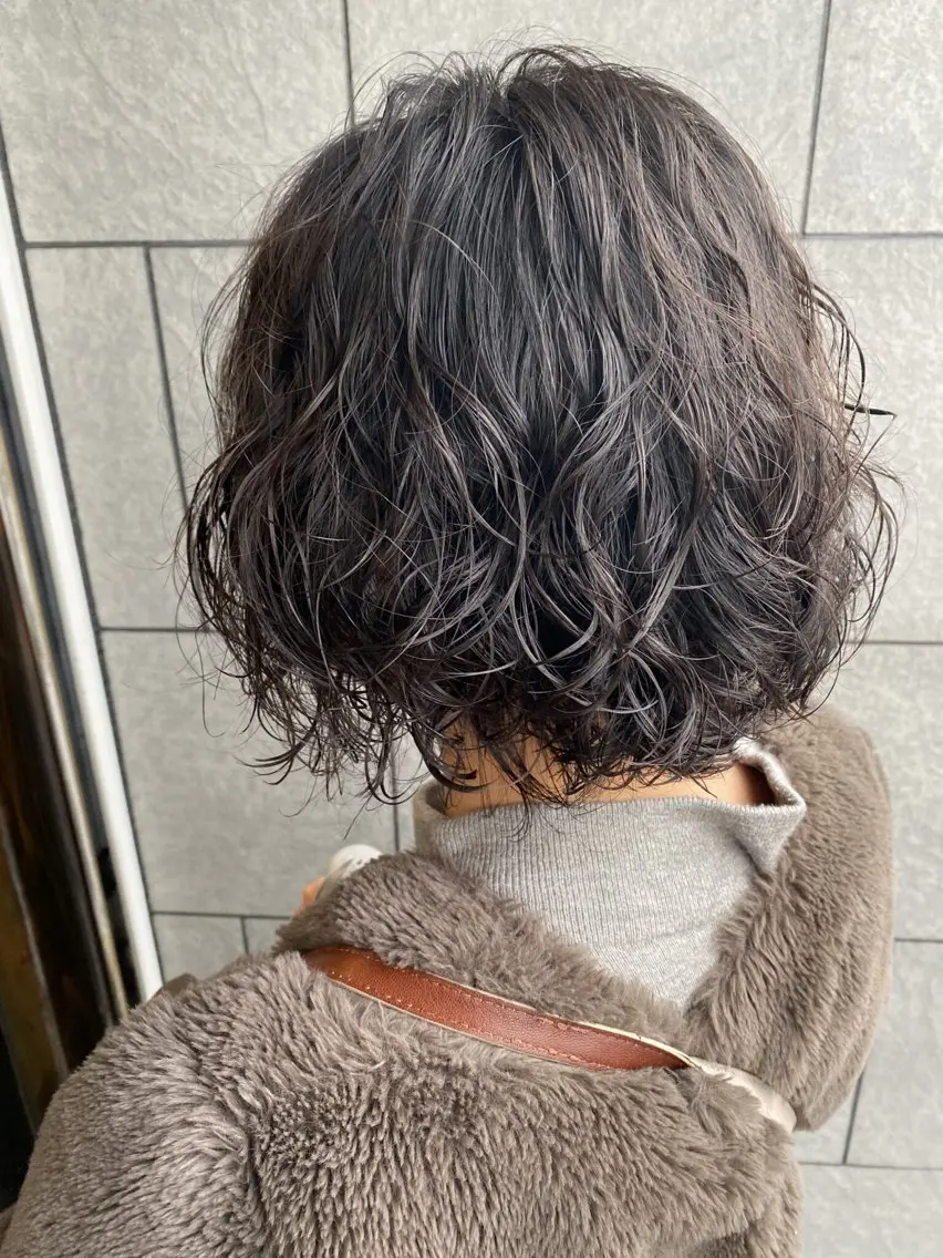ミディアム パーマ ミディアムパーマ ボブ スパイラルパーマ パーマ 【髪質改善】 むかいみきのヘアスタイル
