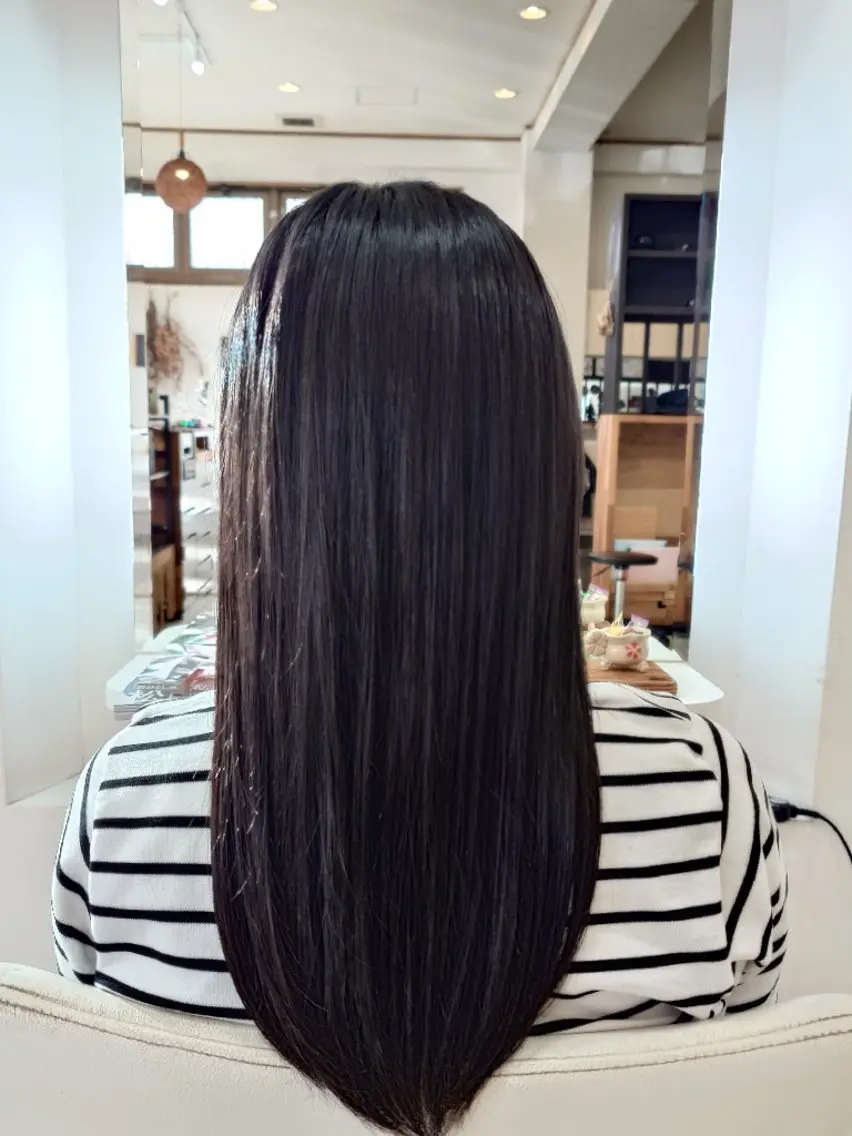 ロング ロング 縮毛矯正 カット 縮毛矯正 トリートメント ｷﾝｼﾞｮｳ ｴﾅﾐのヘアスタイル