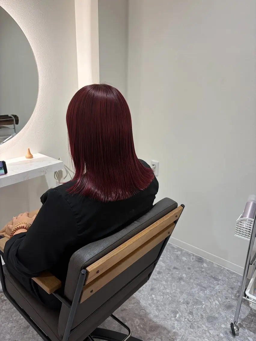 ミディアム オカベ カレン💜のヘアスタイル