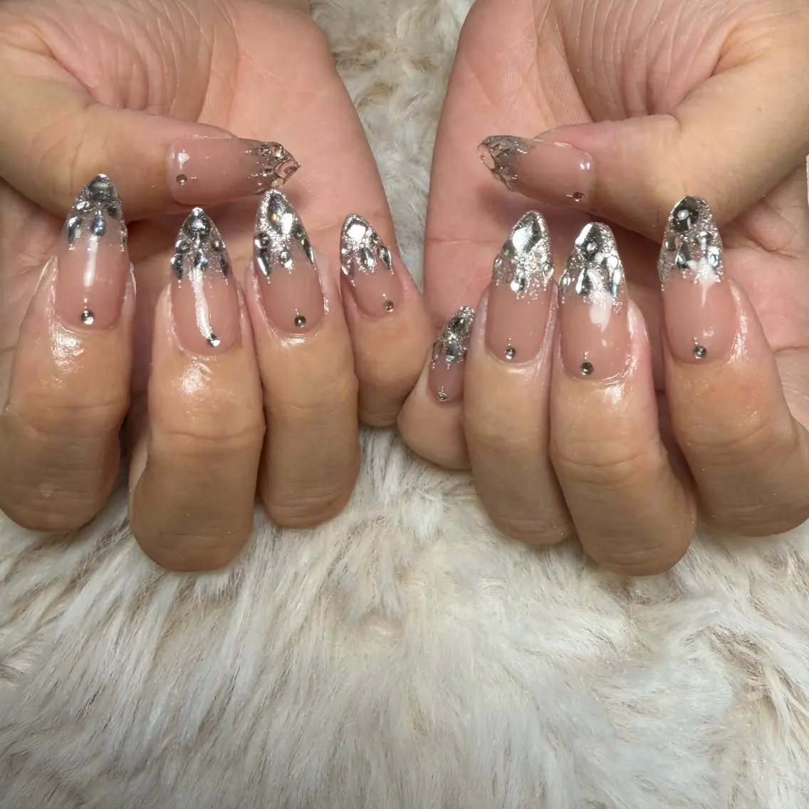 ネイル アートネイル ジェルネイル グラデーション キラキラネイル 持ち込み Nail mood デザイン持ち込みokのネイルデザイン