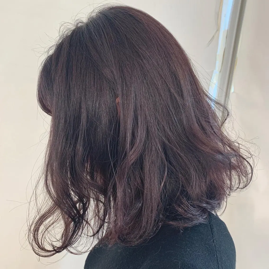 ミディアム カラー パーマ アッシュ ラベンダーカラー ラベンダーアッシュ 加藤 綾華のヘアスタイル