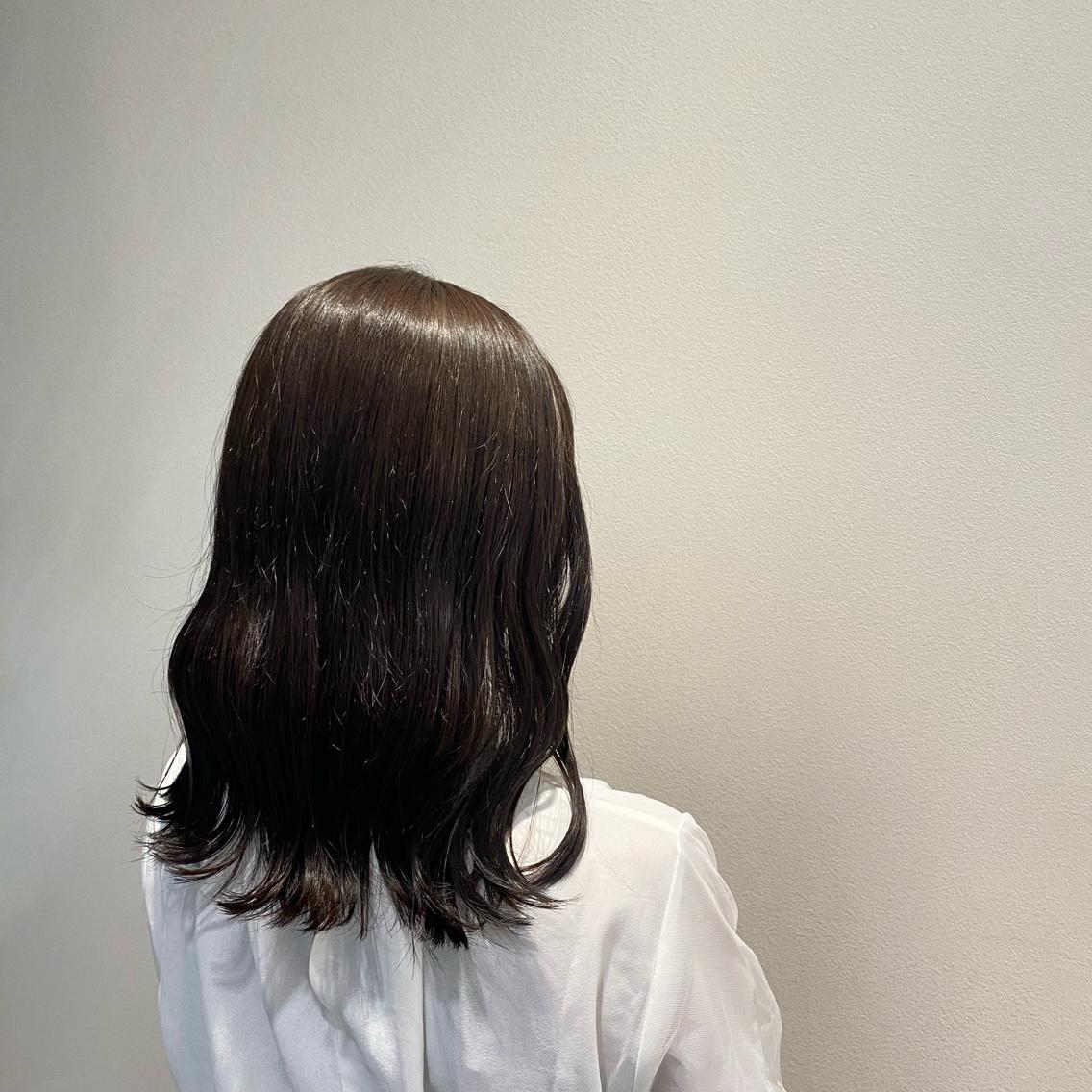ミディアム カラー オリーブカラー Rubik's 梅田茶屋町/叶莉のヘアスタイル
