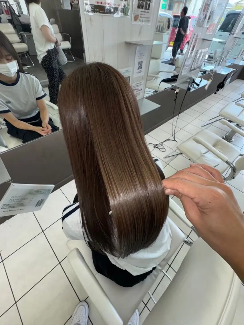 【カット＋メテオカラー＋Tr✨】髪質改善カラー🌿色持ちと潤いを同時に💫の写真