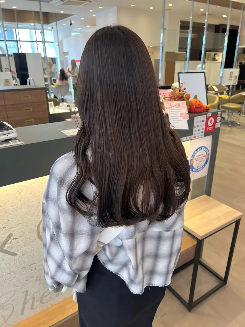 ロング カラー グレージュ オリーブグレージュ オリーブグレー 🎀女性専門サロン RION🌸のヘアスタイル