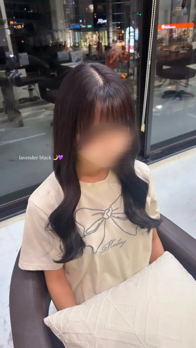 ロング ヘアカラー WiLL 梶岡日菜のヘアスタイル