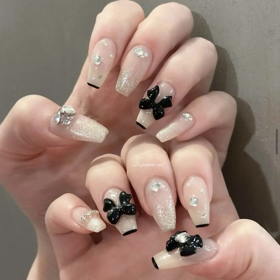 ネイル 韓国ネイル マグネットネイル 持ち込み ハンドネイル Mimi Nail_Royalのネイルデザイン