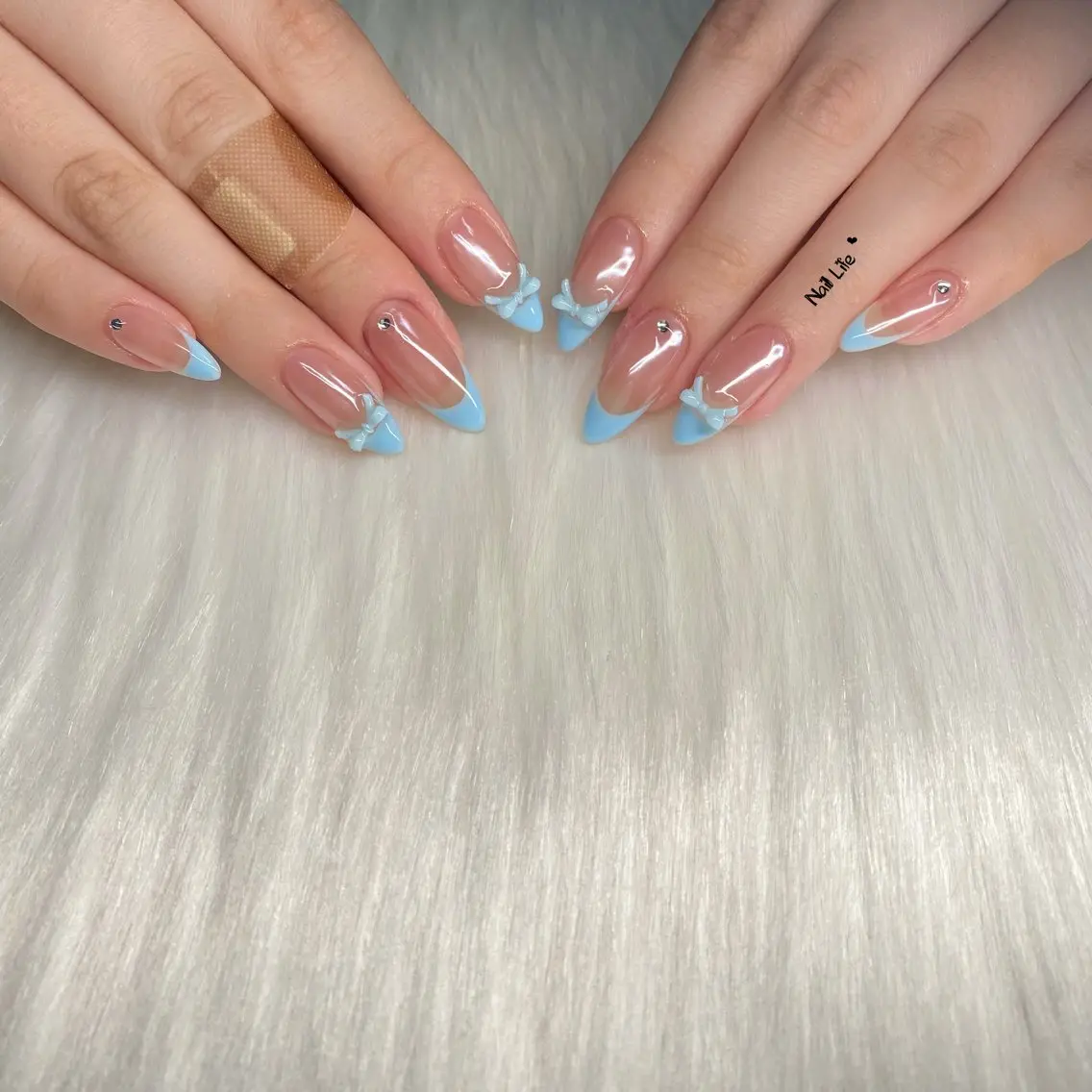 ネイル アートネイル ハンドネイル Nail Lifeのネイルデザイン