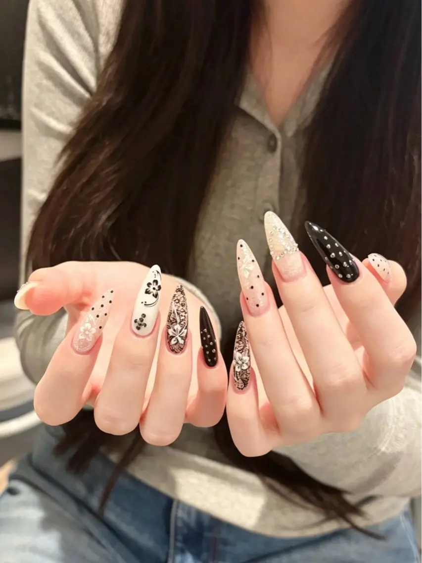 ネイル EASEN のあのネイルデザイン
