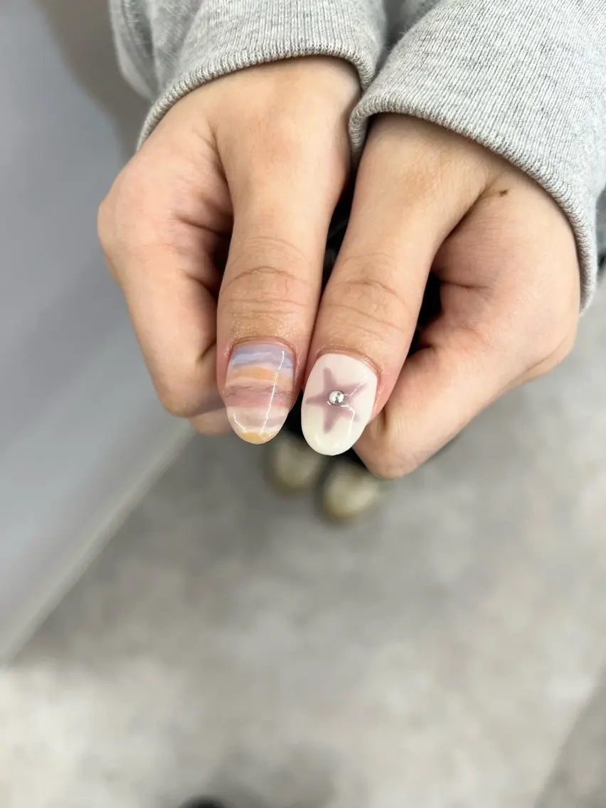 ネイル ジェルネイル 韓国ネイル マグネットネイル ニュアンスネイル パラジェル ハンドネイル ハンドケア Bana_ Nailのネイルデザイン
