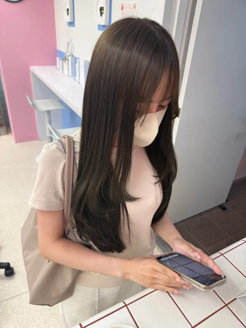 ロング 艶髪カラー Annaೀのヘアスタイル