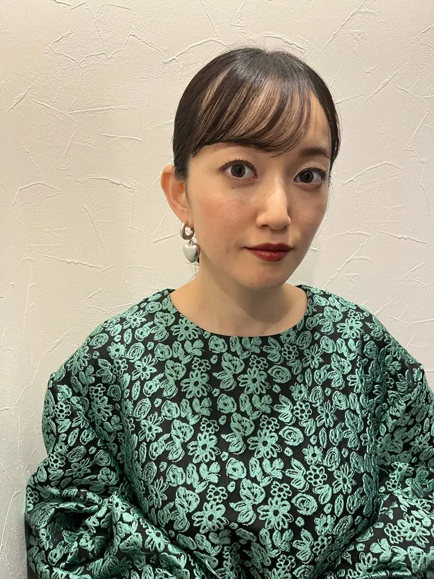 ヘアアレンジ 柔らかい艶暖色 レイヤー🫧姫汝のヘアスタイル