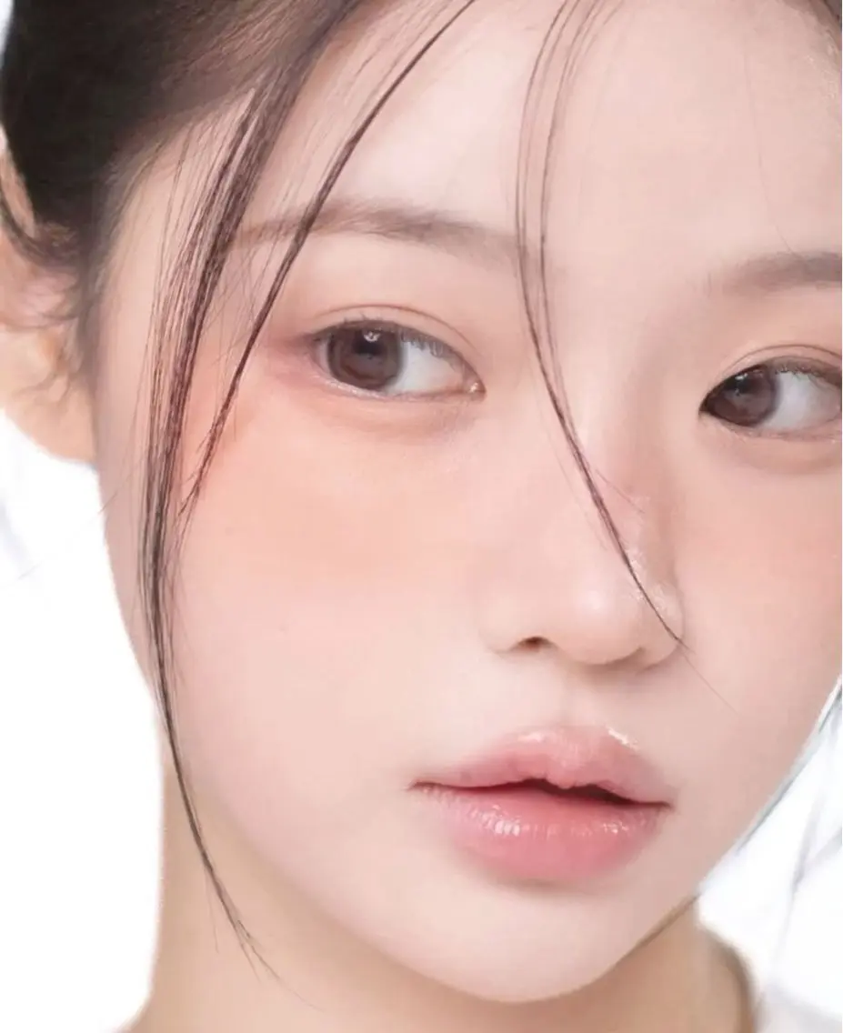 【選べるオプション🎼】ニキビ・毛穴・ベタつき・くすみにピーリングorダブル毛穴洗浄🫐✩ (小顔マッサージ+毛穴吸引)の写真