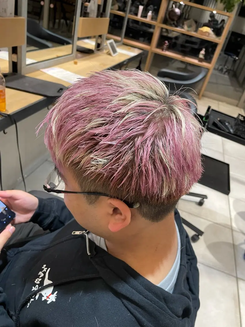 ショート ハイライト 似合わせカット ショートヘア カット ヘアカラー トリートメント ヘッドスパ 寺田 翔のヘアスタイル
