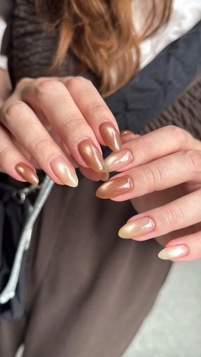ネイル フラッシュネイル フラッシュマグ フットネイル フレンチネイル 韓国ネイル ハンドネイル SAKU nail 作島茜のネイルデザイン