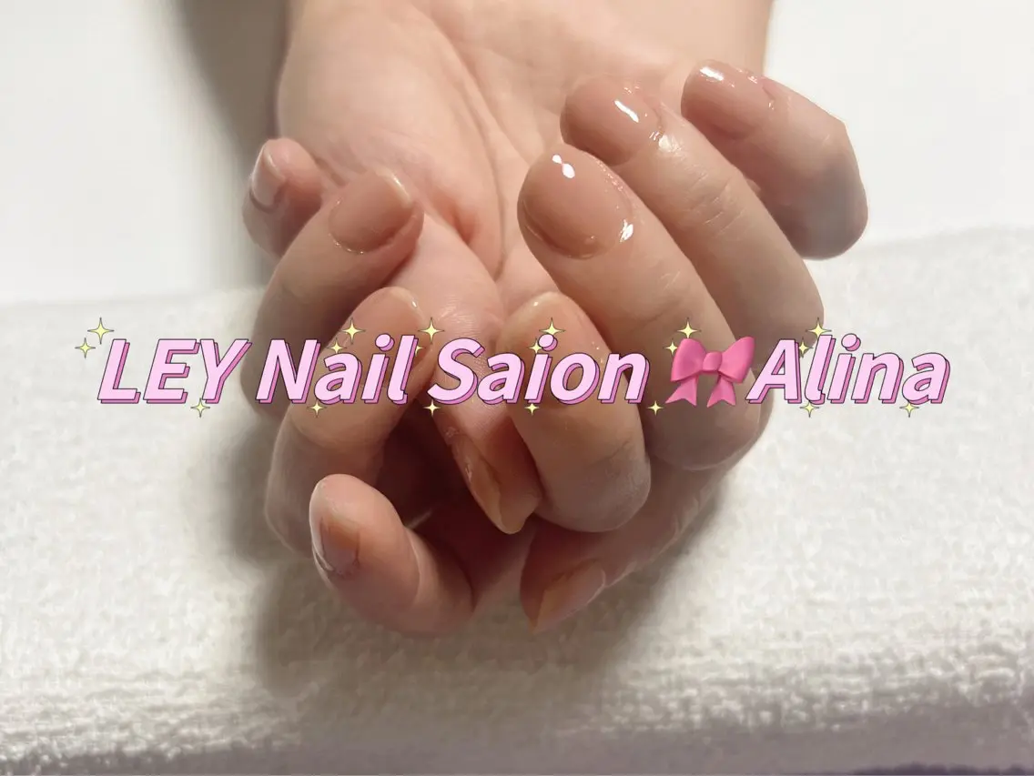 ネイル ハンドネイル ハンドケア 🌼 Alinaのネイルデザイン
